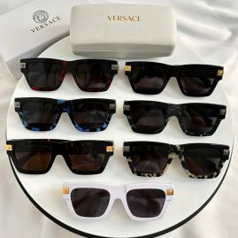 Picture of Versace Sunglasses _SKUfw56811626fw